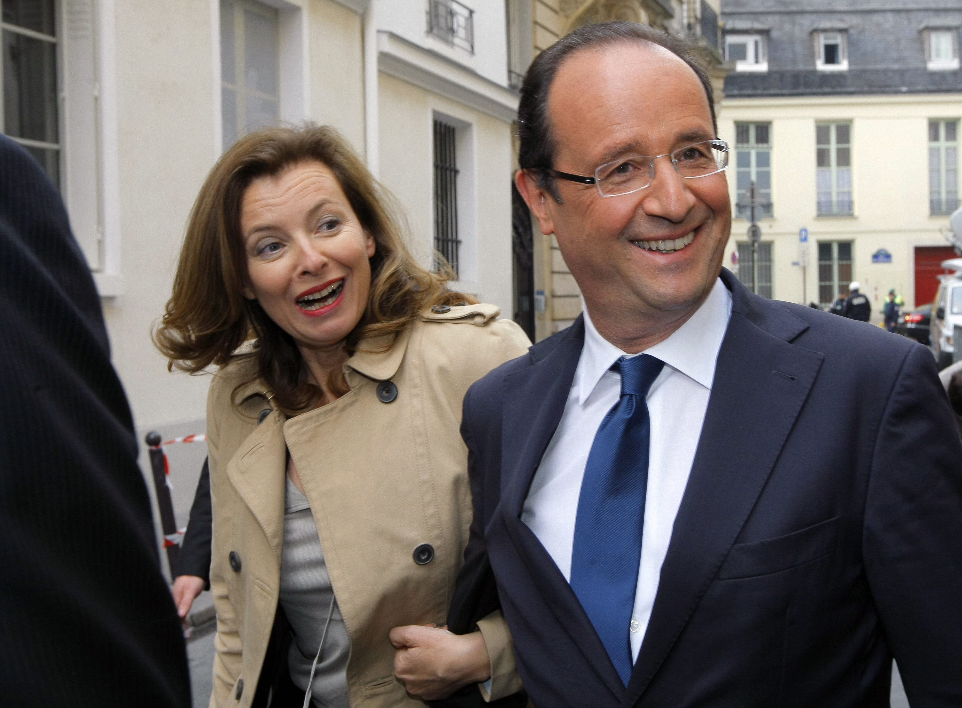 Απογραφή των δημόσιων οικονομικών υπόσχεται ο Ολάντ, εφόσον εκλεγεί